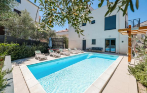 Villa Val